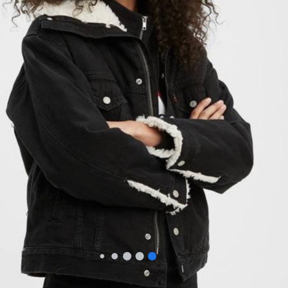 Levi’s Oversized Denim Jacket Black - Picture 1 of 11